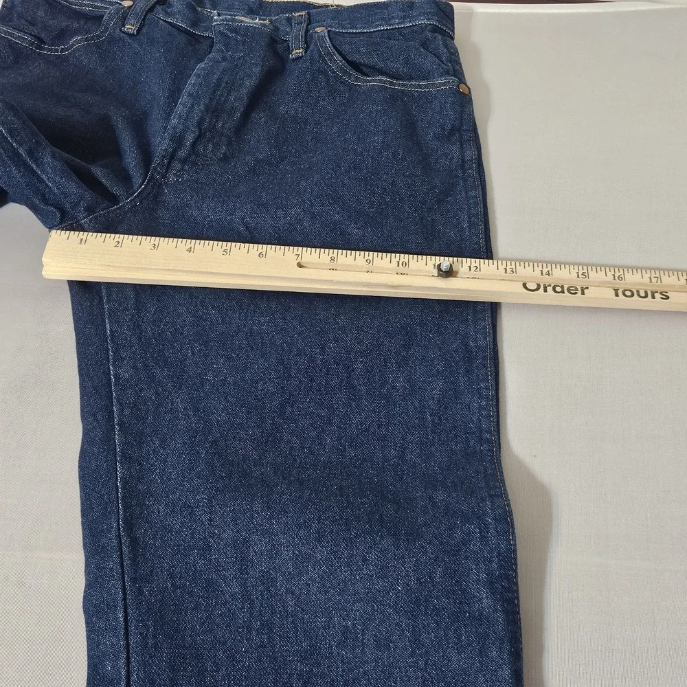 NEW Wrangler Mens Pro Rodeo Cowboy Cut 13MWZ Original Fit Jeans 30x32 NWT‎